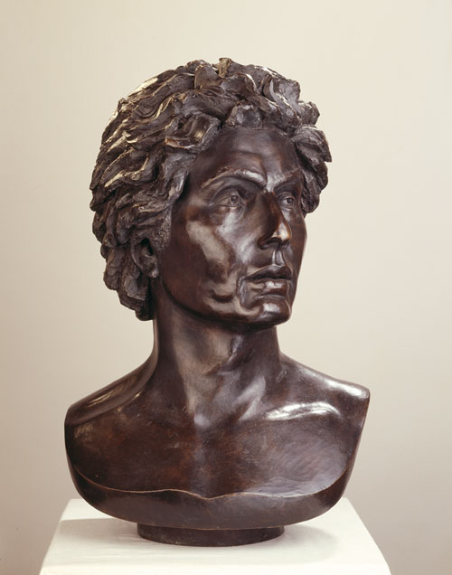 Celia Scott. <em>Edward Jones, </em>1982. Bronze, 52 x 37 x 23 cm. Private collection. Photo © Jerry Hardman-Jones