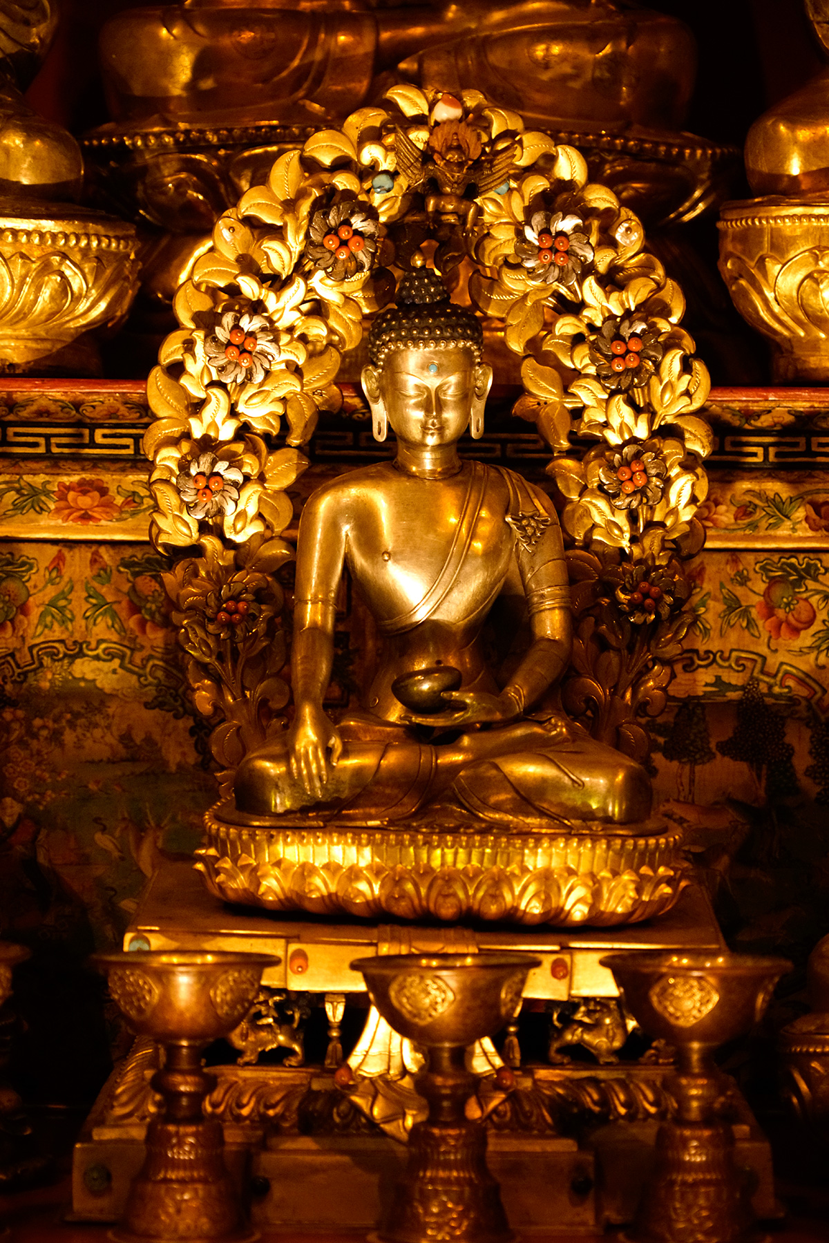 The Tibetan Buddhist Shrine Room from the Alice S. Kandell Collection. Gifts and promised gifts from the Alice S. Kandell Collection to the Arthur M. Sackler Gallery, Smithsonian Institution, Washington, DC. Photograph: Miguel Benavides.