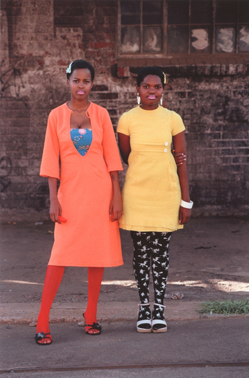 Nontsikelelo 'Lolo' Veleko. <em>Cindy and Nkuli</em>, from <em>Beauty is in the Eye of the Beholder</em>, Johannesburg, 2003-04. Pigment print on cotton paper © Nontsikelelo 'Lolo' Veleko. International Center of Photography.