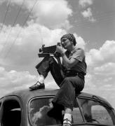 Paul S. Taylor. Dorothea Lange in Texas on the Plains, c1935. © The Dorothea Lange Collection, the Oakland Museum of California.