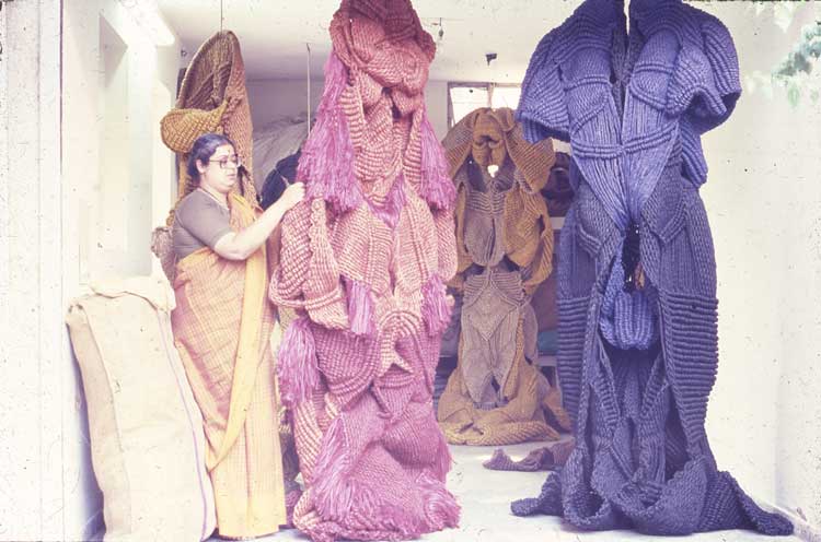 Mrinalini Mukherjee and works in progress at her garage studio. New Friends Colony, New Delhi, c1985. Courtesy of Mrinalini Mukherjee Foundation and Asia Art Archive. Photo: Ranjit Singh.