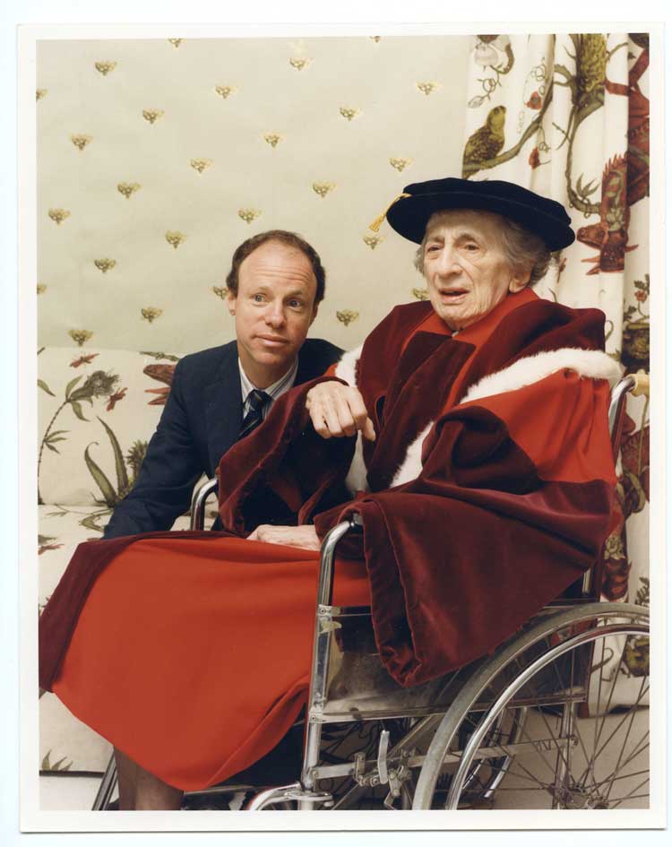 Plate 64: Nicholas Fox Weber and Anni Albers at the Royal College of Art graduation ceremony, London, June 29, 1990. Courtesy the Josef & Anni Albers Foundation.
