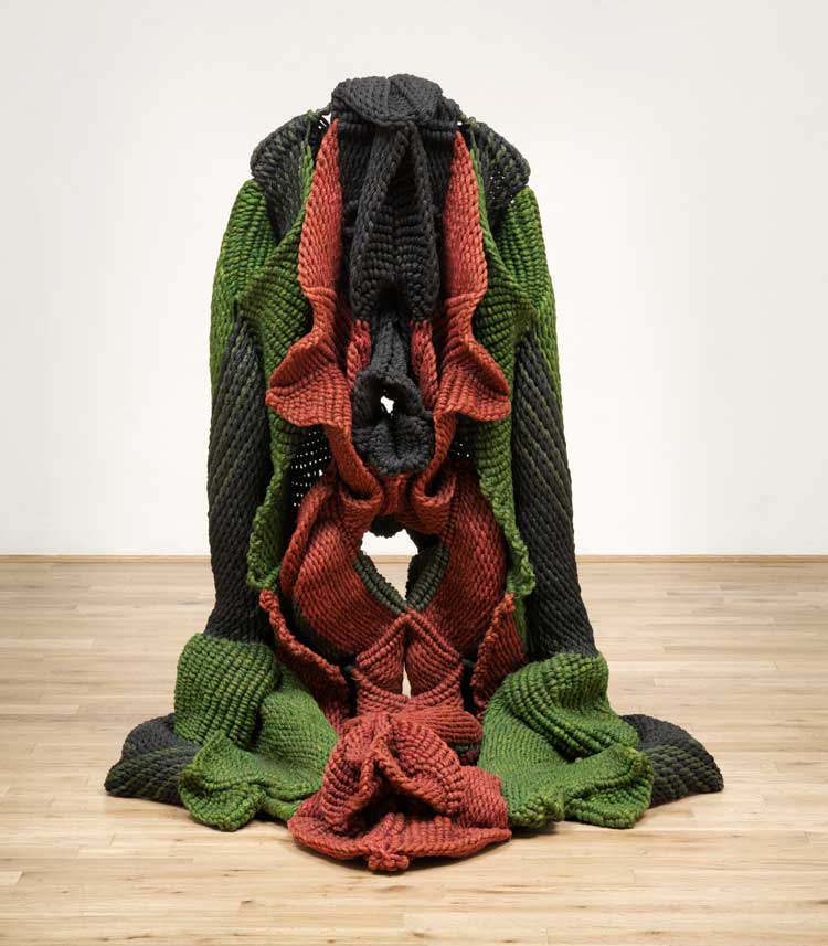 Mrinalini Mukherjee, Jauba, 2000. Hemp fibre and steel,143 x 133 x 110 cm approx. Tate: Presented by Amrita Jhaveri 2013. Photo: © Tate. Courtesy of Mrinalini Mukherjee Foundation.