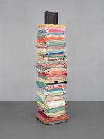 Marie Watt, Skywalker/Skyscraper (Axis Mundi), 2012. Reclaimed wool blankets and steel, overall: 96 x 20 x 22 in. Whitney Museum of American Art, New York.