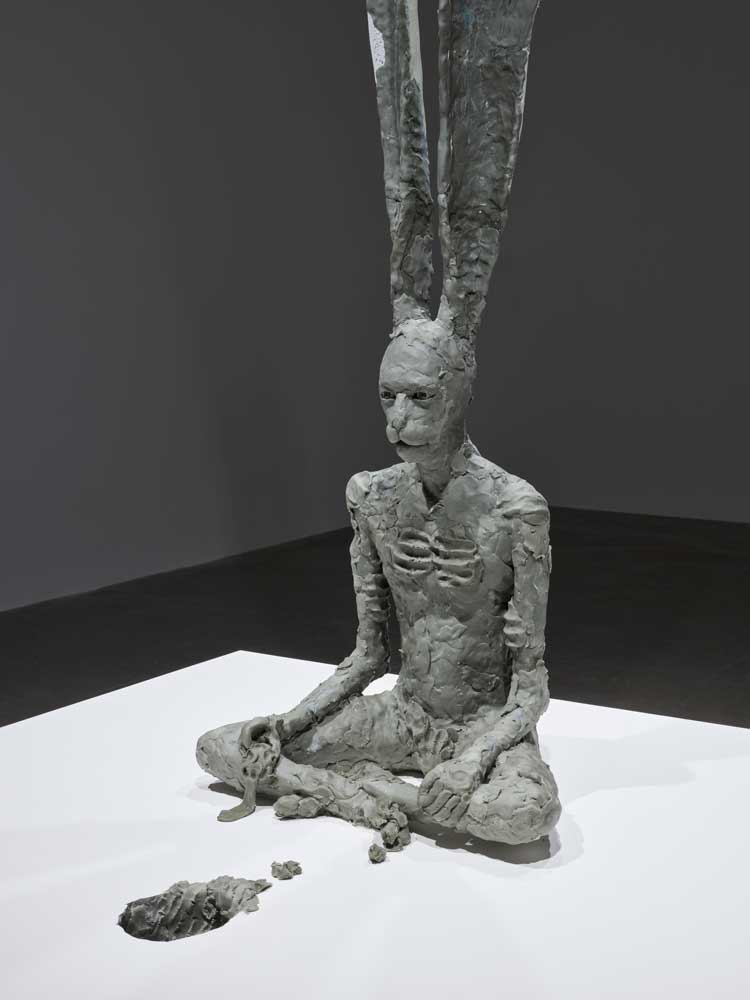 David Altmejd. The Vector, 2022. Expanding foam, epoxy, acrylic paint, resin, glass eyes, coloured pencil, pencil, fibreglass, glass rhinestone and wood, 397 × 182 × 182 cm (156 5/16 × 71 5/8 × 71 5/8 in). © the artist. Photo: © White Cube.