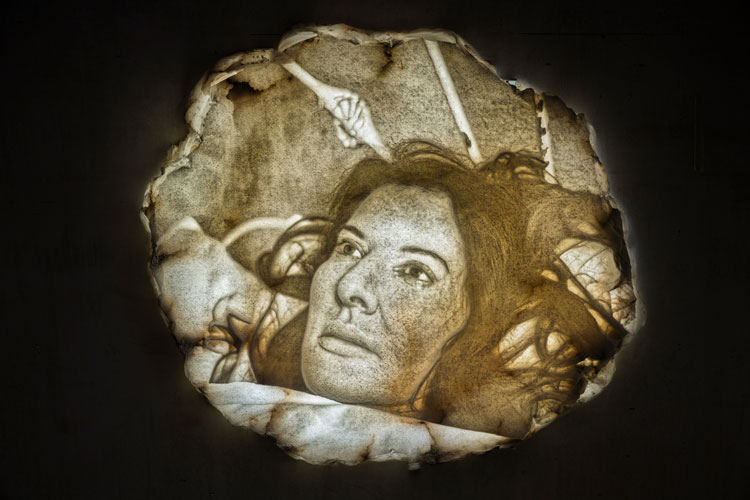 Marina Abramovic. Seven Deaths: The Breath, 2020/2021. Alabaster, custom light, 104 x 88 x 12 cm. © Marina Abramović, courtesy Lisson Gallery and Factum Arté. Photo: Oak Taylor-Smith.