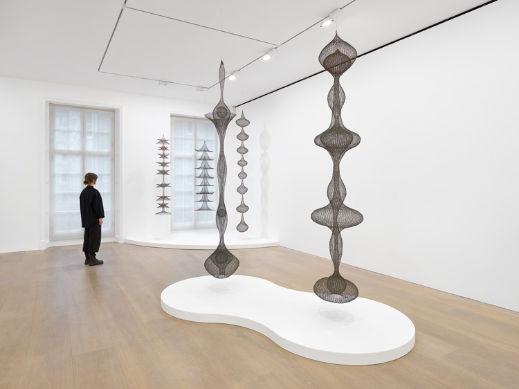 Ruth Asawa: A Line Can Go Anywhere, installation view, David Zwirner London, January 10 - February 22, 2020. Photo: Jack Hems. © The Estate of Ruth Asawa. Courtesy The Estate of Ruth Asawa and David Zwirner.