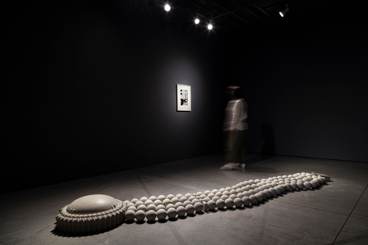 Pio Abad & Frances Wadsworth Jones. Kiss the Hand You Cannot Bite, 2019. Concrete, mica dust and metal. Courtesy of the artists and Kadist San Francisco. Photo: Jeff Warrin.