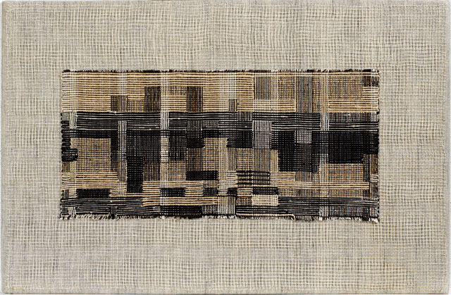 Anni Albers. City, 1949. Linen and cotton, 44.4 × 67.3 cm. The Josef and Anni Albers Foundation, Bethany CT. Photograph: Tim Nighswander/Imaging4Art. © The Josef and Anni Albers Foundation, VEGAP, Bilbao, 2017.