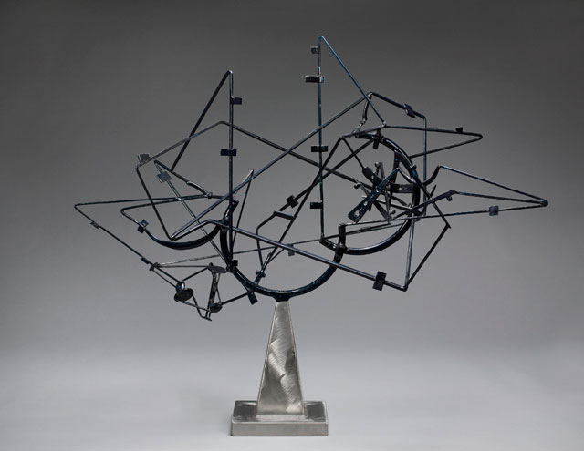 David Smith. Star Cage, 1950. Painted and brushed steel, 114 x 130.2 x 65.4 cm. 
Lent by the Frederick R. Weisman Art Museum, University of Minnesota, Minneapolis. The John Rood Sculpture Collection. © Estate of David Smith/DACS, London/VAGA, New York 2016.