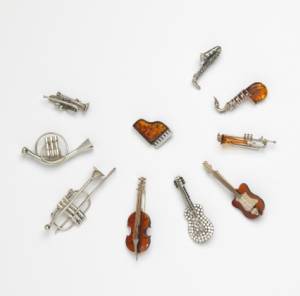 Keith Lipert Gallery; other designers unknown. <em>Amber musical instruments</em>. Photo: John Bigelow Taylor.