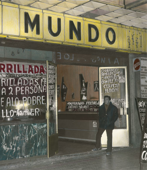 Leonora Vicuña. El Mundo, calle San Diego, Santiago de Chile, 1981. Gelatin silver print retouched with colored pencils, 41 x 35 cm
Collection of the Fondation Cartier pour l’art contemporain, Paris. © Leonora Vicuña.