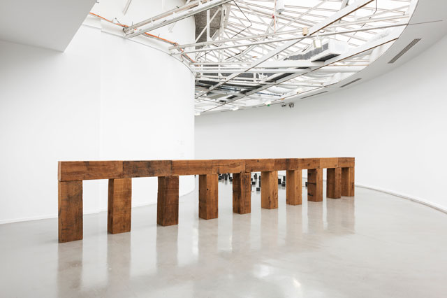 Carl Andre: Sculpture as Place, 1958–2010, exhibition view, Musée d’Art moderne de la Ville de Paris. © Pierre Antoine.