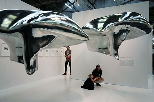 Iñigo Manglano-Ovalle. Cloud Prototype No. 2, 2006. Galerie Thomas Schulte.