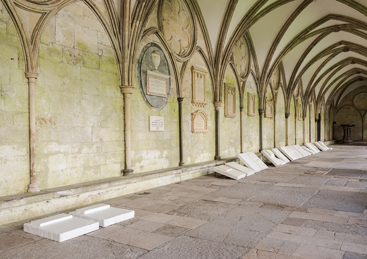 Eleanor Bartlett. Requiem, installation view, Salisbury Cathedral, 2017. © the artist.