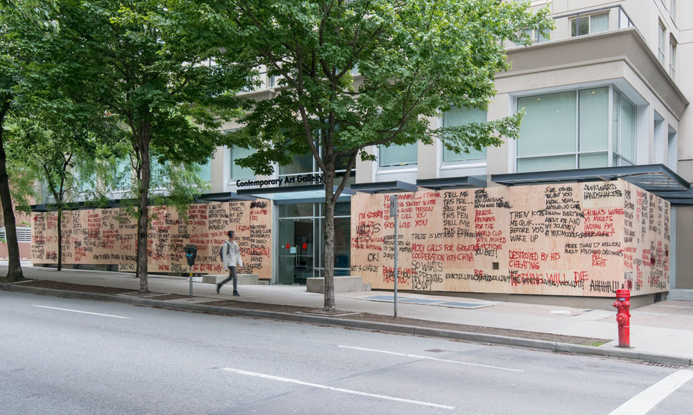Stefan Brüggemann. Headlines & Last Lines in the Movies, installation view, Contemporary Art Gallery, Vancouver, Canada, 2014.