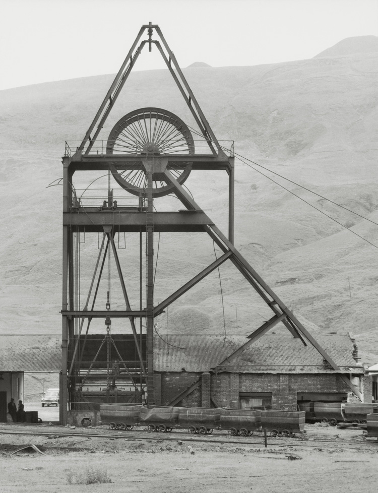 Bernd and Hills Becher. Glenrhondda Colliery, Treherbert, South Wales, GB, 1966. © Estate Bernd & Hilla Becher, represented by Max Becher, courtesy Die Photographische Sammlung/SK Stiftung Kultur – Bernd und Hilla Becher Archive, Cologne, 2019.