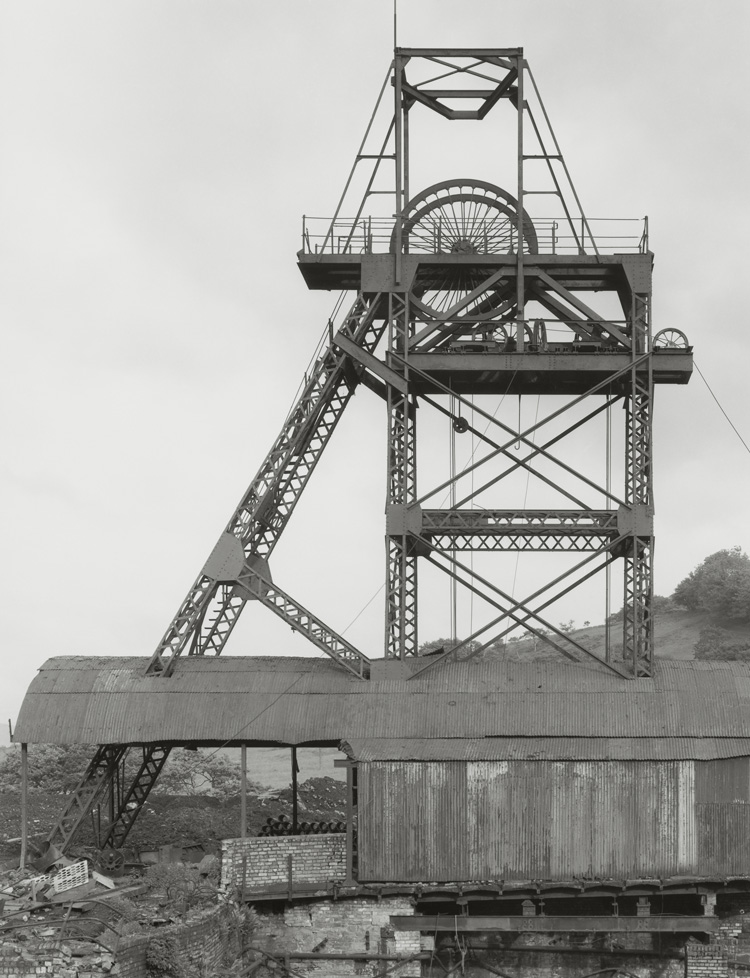 Bernd and Hills Becher. Bwllfa Colliery, Cwmdare, South Wales, GB, 1966. © Estate Bernd & Hilla Becher, represented by Max Becher, courtesy Die Photographische Sammlung/SK Stiftung Kultur – Bernd und Hilla Becher Archive, Cologne, 2019.