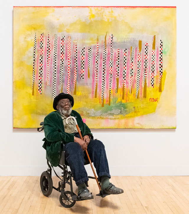 Frank Bowling at Tate Britain with his work Wafting, Tate Photography 2019 Matt Greenwood.