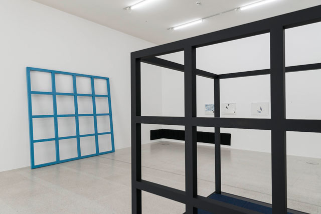 Tom Burr. Surplus of Myself, installation view, Westfälischer Kunstverein, 10 June – 1 October 2017. Photograph: Thorsten Arendt. Courtesy the artist; Galerie Neu, Berlin and Bortolami, New York.