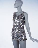 Evening mini-dress, metal wire and plastic pailettes, Paco Rabanne, Paris, 1967. © Victoria and Albert Museum, London.