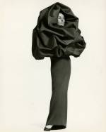 A Master Bows to His Country and His People: Balenciaga and Spain by ...