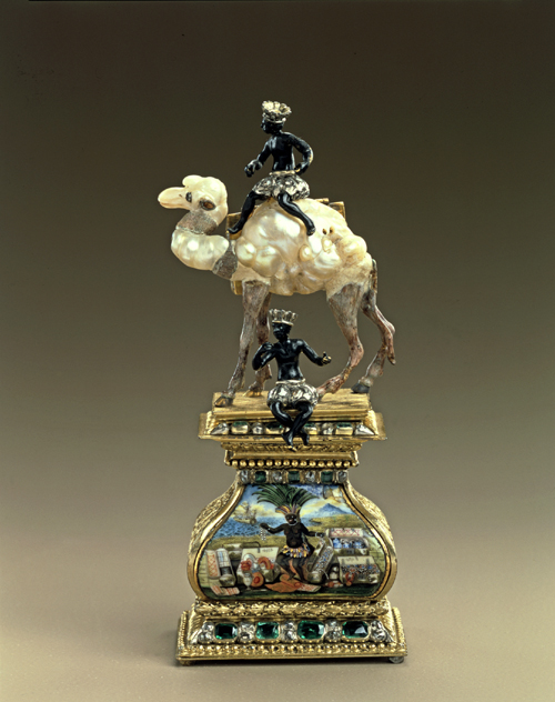 Figure of a camel made from Baroque pearls, probably Frankfurt am Main, before 1706. © Grünes Gewölbe, Staatliche Kunstsammlungen Dresden. Photo: Jürgen Karpinski.