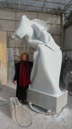 Helaine Blumenfeld. Esprit, 2013. Marble in progress, 200 cm (h). Photograph: Salvatore Anselmo.