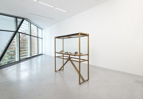 Carlo Scarpa. Vitrine (1956) with Twenty Laboratory Tests for the Brion Tomb (1969-78). Wood, glass, metal (vitrine), Muntz metal (laboratory tests), 202 x 190 x 62 cm (vitrine), dimensions variable (laboratory tests). Museo di Castelvecchio, Archivio Carlo Scarpa, Verona/Museo delle Rarità Carlo Scarpa, Castello di Monselice. Installation view, Carol Bove/Carlo Scarpa, Museion, Bolzano. © Museion. Photograph: Augustin Ochsenreiter.