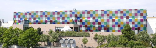 Daniel Buren. Comme un jeu d'enfant / Like child's play, work in situ (5). MAMCS, June 2014. © Daniel Buren, ADAGP 2014/Musées de Strasbourg, Mathieu Bertola.