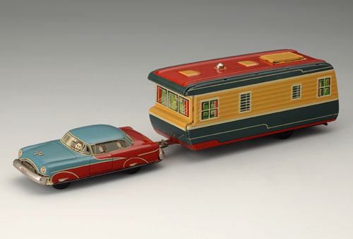 General Motors Oldsmobile Two-Door Sedan, 1955; with trailer. 5 1/2 x 2 3/8 x 1 3/4 in. (14 x 6 x 4.5 cm), 6 3/4 x 3 1/8 x 3 3/8 in. (17 x 8 x 8.5 cm). Yonezawa Gangu. Yoku Tanaka Collection. Photo: Tadaaki Nakagawa.