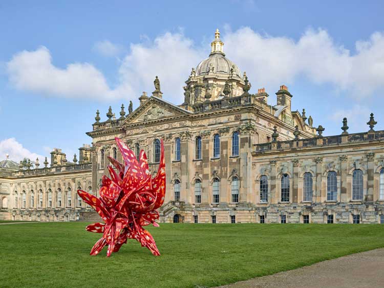 Industrial Nature, 2024. Aluminium, 240 x 176 x 191 cm. Tony Cragg at Castle Howard. Photo: Michael Richter