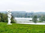 Senders, 2018. Fibreglass, 650 x 290 x 250 cm. Tony Cragg at Castle Howard. Photo: Juliet Rix.