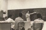 Toni Maraini teaching African art history at the Casablanca Art School, 1964-65. Photo: M. Melehi. © M. Melehi archives/estate.