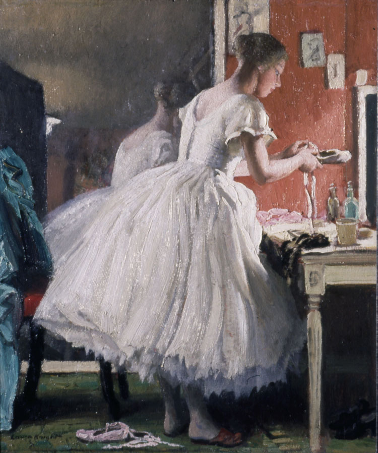 Laura Knight (1877–1970). The Ballet Shoe. Brighton and Hove Museums and Art Galleries © Reproduced with permission of The Estate of Dame Laura Knight DBE RA 2021. All Rights Reserved / Bridgeman Images.