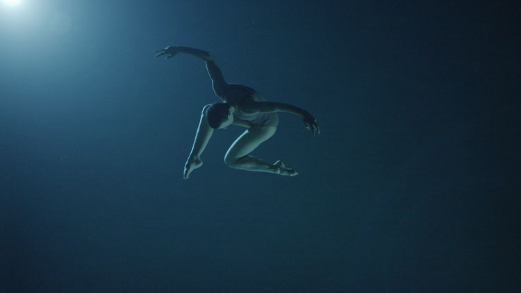 Emma Critchley, Earth Water Sky residency programme, filming at the world’s deepest swimming pool, called Y-40, in Padua, Italy. © the artist.