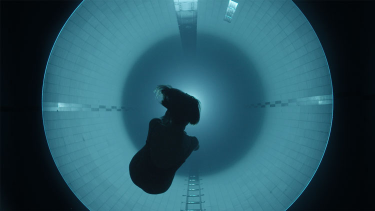 Emma Critchley, Earth Water Sky residency programme, filming at the world’s deepest swimming pool, called Y-40, in Padua, Italy. © the artist.