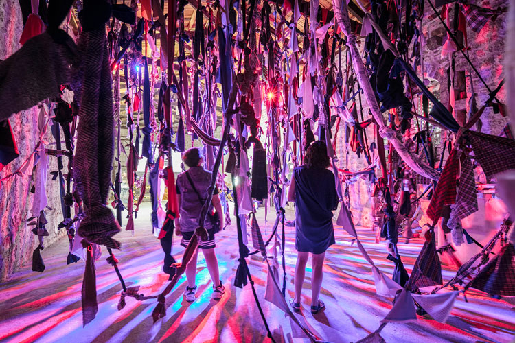 Francesca Pasquali, Labirinto, 2019. Made during the Mutations Festival, 2019, Ruvo di Puglia, Italy, in collaboration with Francesca Pasquali Archive and La Capagrossa. © the artist.