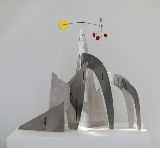 Calder Stories, installation view, Centro Botín. Photo: Belén de Benito.