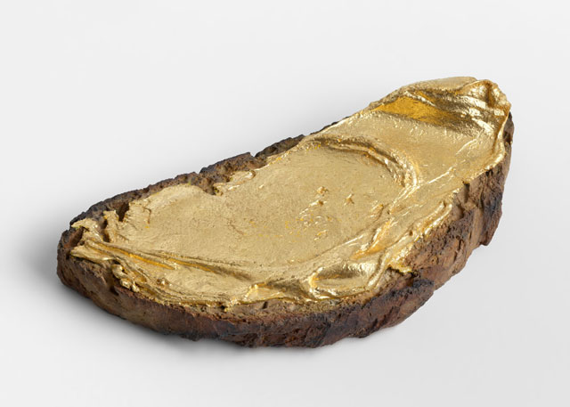 Martin Creed. Work No. 3071, Peanut Butter On Toast, 2018. Patinated bronze, gold, 3.8 x 6.5 x 8 cm (1 1/2 x 2 1/2 x 3 1/8 in). © Martin Creed. All Rights Reserved, DACS 2018. Courtesy the artist and Hauser & Wirth.