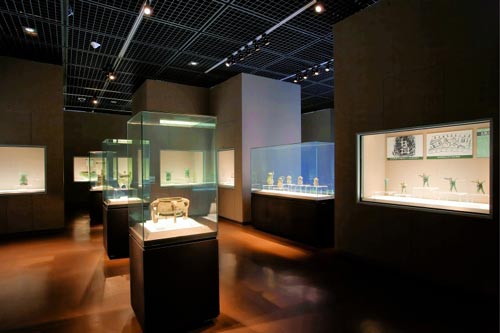 'Selected works of bronze art in the Beijing Area' exhibition located at the 4th floor of the Elliptic Hall. Courtesy of the Capital Museum, Beijing.