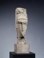 Amedeo Modigliani (1884–1920). Head, 1914. Limestone, 41.8 x 12.5 x 17 cm. © The Henry and Rose Pearlman Collection. Photograph: Bruce M. White.