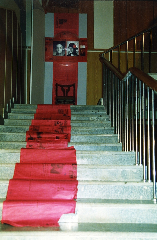 Valera & Natasha Cherkashin. The Road of Truth, 1991. Installation at the Library of Foreign Literature, Moscow.