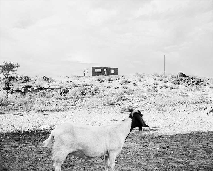 Jo Ractliffe, House on the hill, Riemvasmaak, 2012 from the series The Borderlands © Jo Ractliffe.