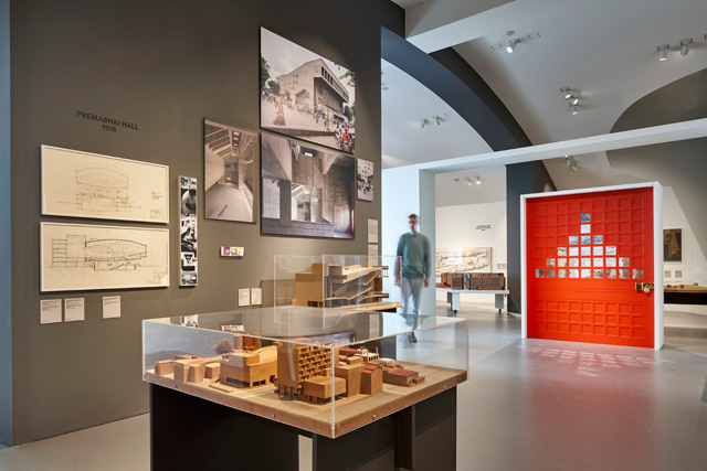 Balkrishna Doshi: Architecture for the People, 2019. Installation view. © Vitra Design Museum. Photo: Norbert Miguletz.