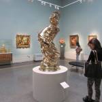 Wim Delvoye. Daphnis and Chloe, 2009. Polished bronze, diameter 85 cm, height 165 cm.