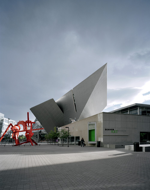 Denver Art Museum, Frederick C Hamilton extension. Daniel Libeskind
Davis Partnership.