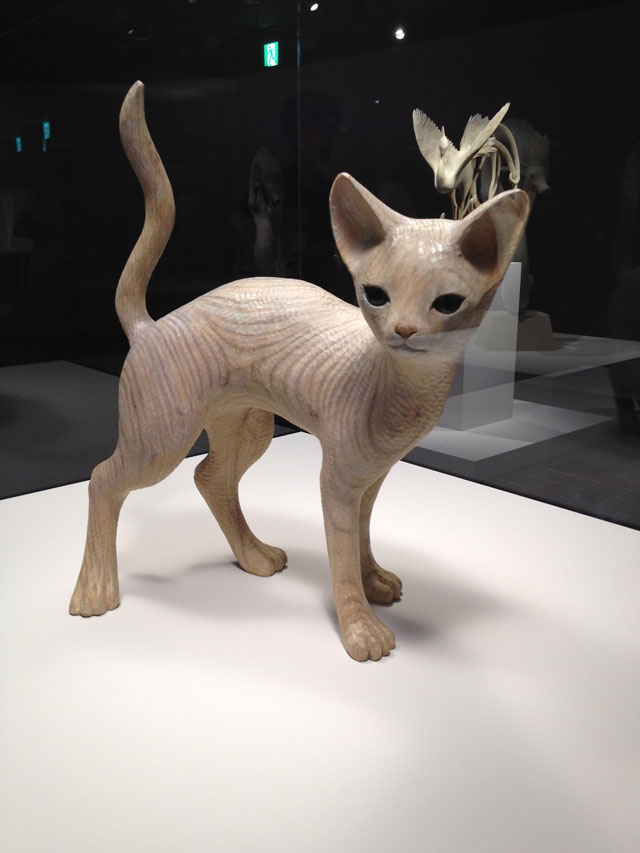 Yoshimasa Tsuchiya. Tabby, 2015. Camphor wood, borosilicate glass, polychrome.