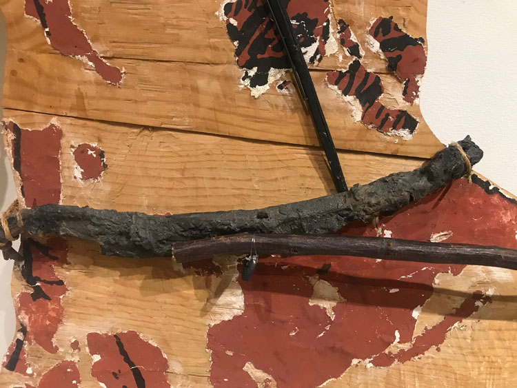 Juan Francisco Elso. Caballo contra colibri (Horse Against Hummingbird), 1988 (detail). Wood, paper, twigs, jute, wax, volcanic sand, earth, and iron. Collection of El Museo del Barrio, New York. Gift of Berezdivin Collection, San Juan Puerto Rico, 2021. Photo: Marie Pohl