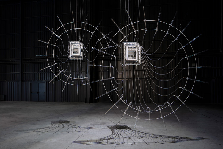Cerith Wyn Evans. Composition for 37 Flutes (in two parts), 2018. Installation view at Pirelli HangarBicocca, Milan, 2019. Courtesy of the artist; White Cube and Pirelli HangarBicocca. Photo: Agostina Osio.